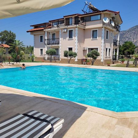 Oasis Apart Hotel داليان المظهر الخارجي الصورة